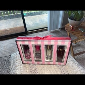 New Victoria’s Secret Perfume set of 4